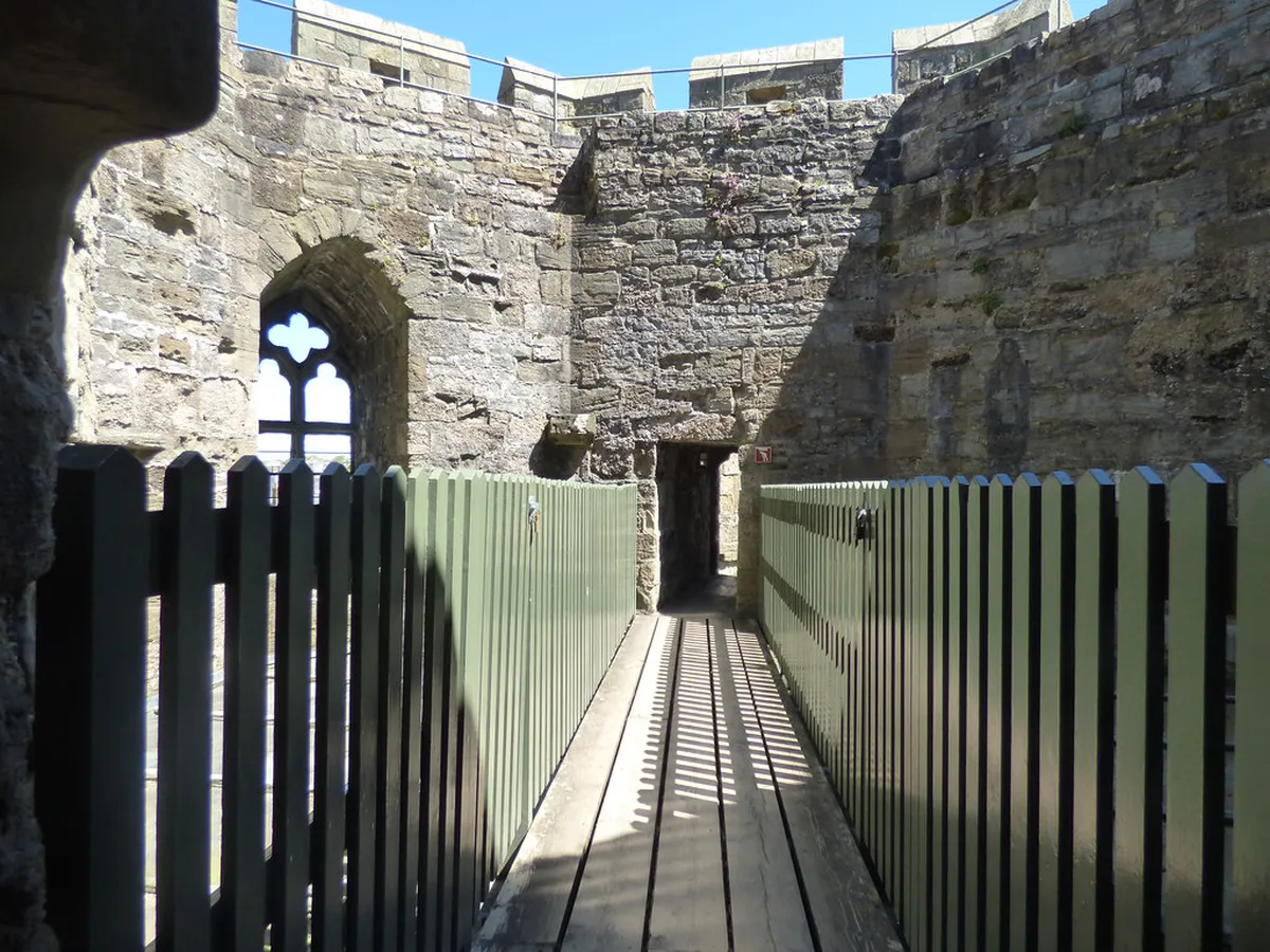 Charles Bridge Statues and History: A 2026 Prague Guide