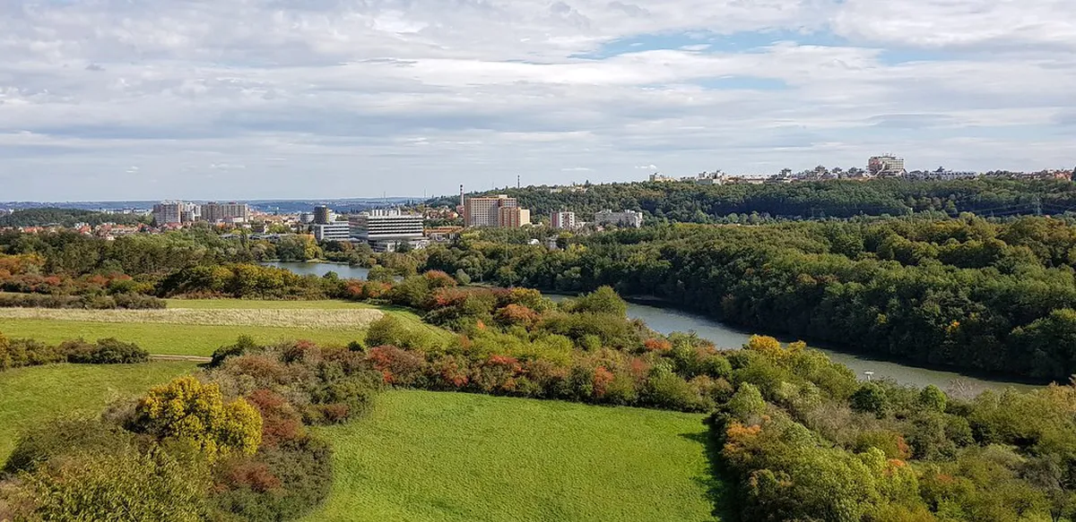 Divoka Sarka Nature Reserve Hiking: A Complete Guide