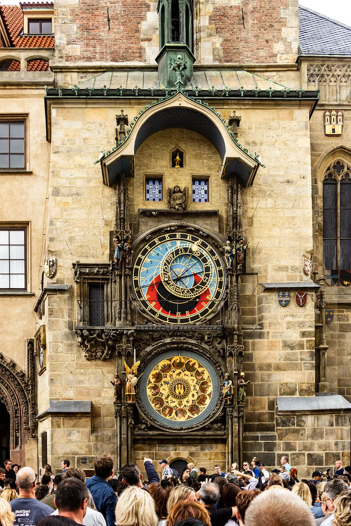 Best Prague Ghost and Legends Tours Comparison